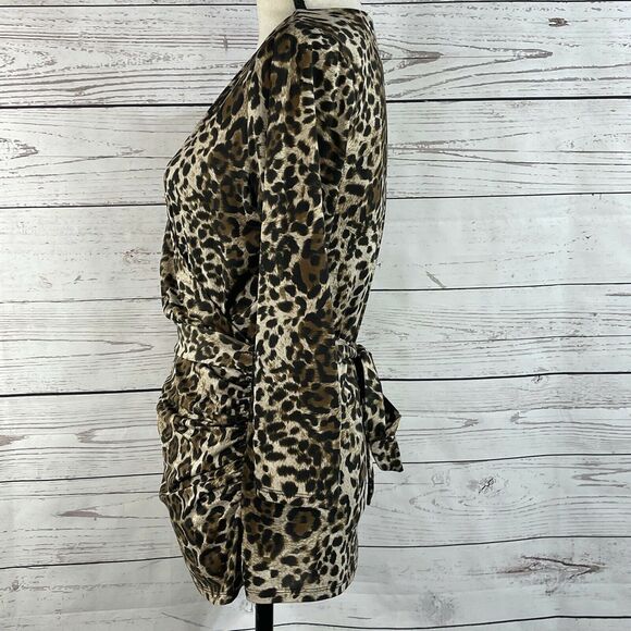 INC International Concepts Medium Ruched 3/4 Sleeve Stretch Belted Surplice Neck - Picture 5 of 8